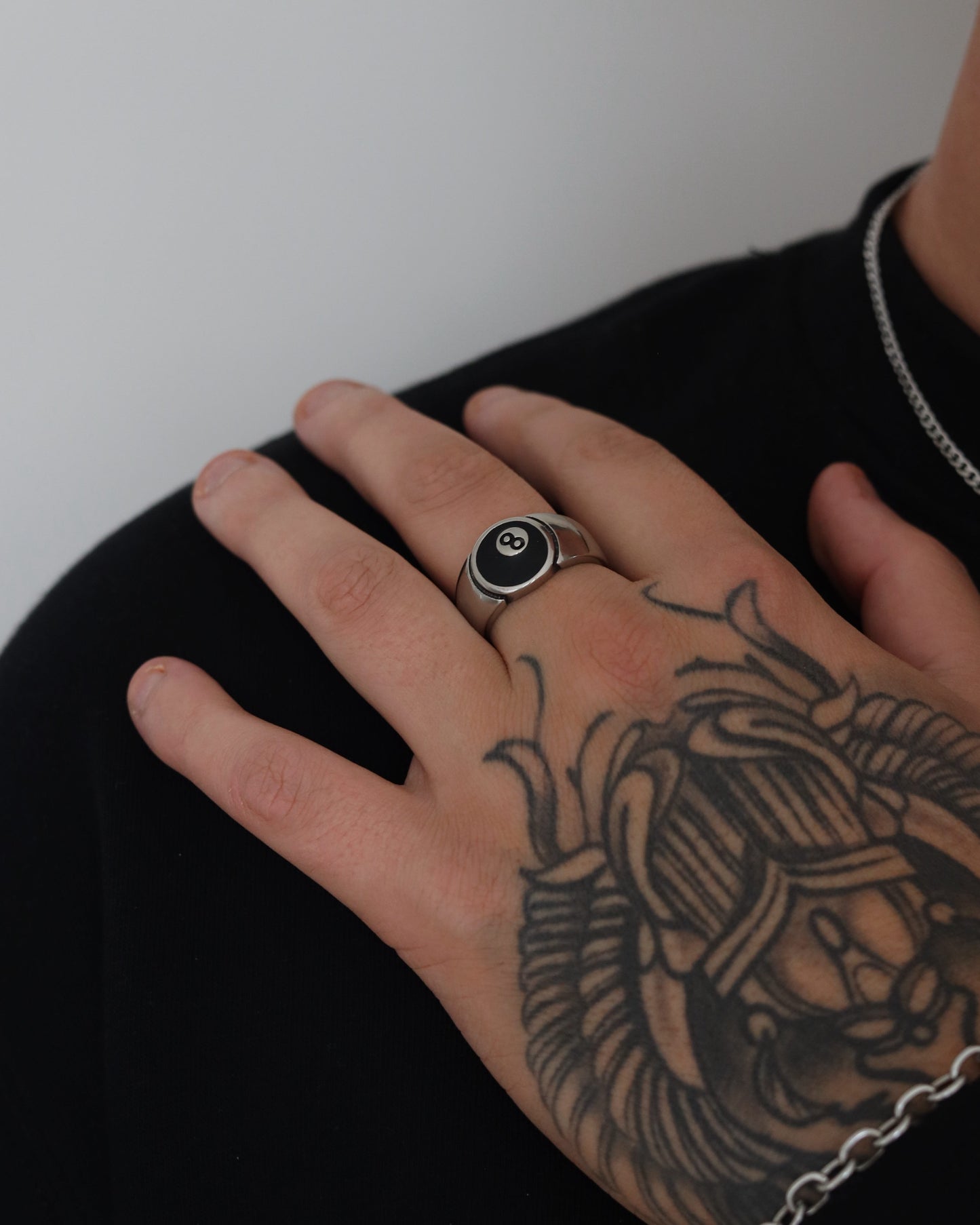 8 Ball Ring